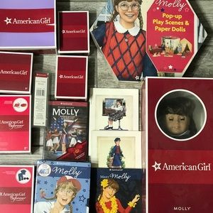 American Girl Doll * MOLLY * Discontinued Doll NEW